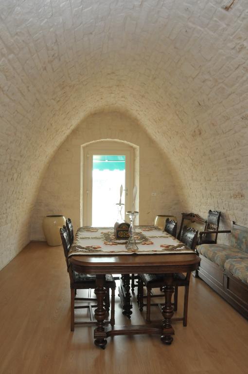 לינה וארוחת בוקר אלברובלו Palazzo Agrusti - Residenza D'Epoca מראה חיצוני תמונה