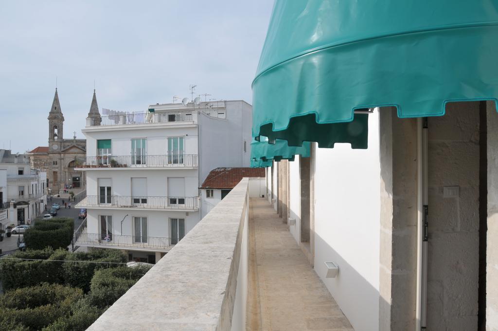 לינה וארוחת בוקר אלברובלו Palazzo Agrusti - Residenza D'Epoca מראה חיצוני תמונה
