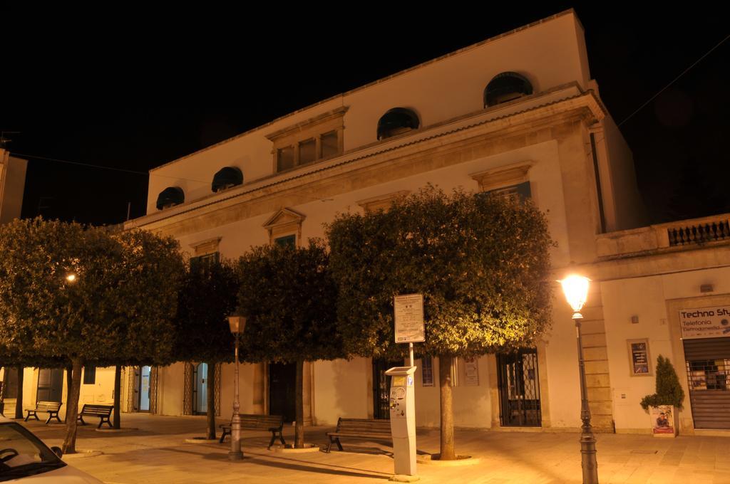 לינה וארוחת בוקר אלברובלו Palazzo Agrusti - Residenza D'Epoca מראה חיצוני תמונה